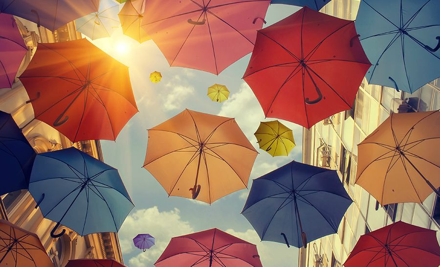 Модный зонт: защита от дождя и стильный аксессуар