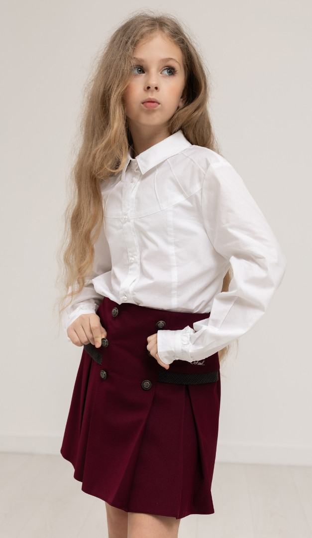 Фото belaa-bluzka-dla-devocki-s-dekorirovanoj-koketkoj-2 товару Біла блузка для дівчинки з декорованою кокеткою0