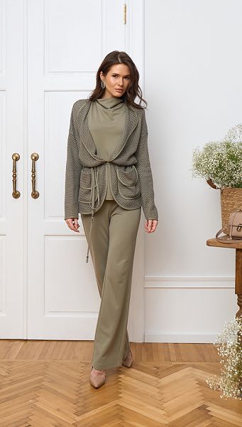 Фото bluza-zenskaa-iz-hlopka-olivkovaa-01 товара Блуза женская из хлопка оливковая Фото bluza-zenskaa-iz-hlopka-olivkovaa-01 товара Блуза женская из хлопка оливковая