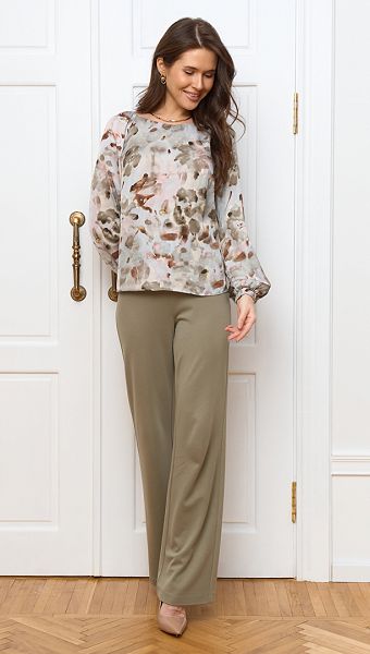 Фото bluza-zenskaa-v-akvarelnyj-print-1 товару Блуза жіноча в акварельний принт0 Фото bluza-zenskaa-v-akvarelnyj-print-1 товару Блуза жіноча в акварельний принт0