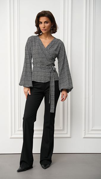 Фото bluzka-na-zapah-s-obemnymi-rukavami-2 товара Блузка на запах с обьёмными рукавами0 Фото bluzka-na-zapah-s-obemnymi-rukavami-2 товара Блузка на запах с обьёмными рукавами0