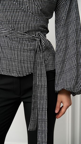 Фото bluzka-na-zapah-s-obemnymi-rukavami-5 товара Блузка на запах с обьёмными рукавами0 Фото bluzka-na-zapah-s-obemnymi-rukavami-5 товара Блузка на запах с обьёмными рукавами0