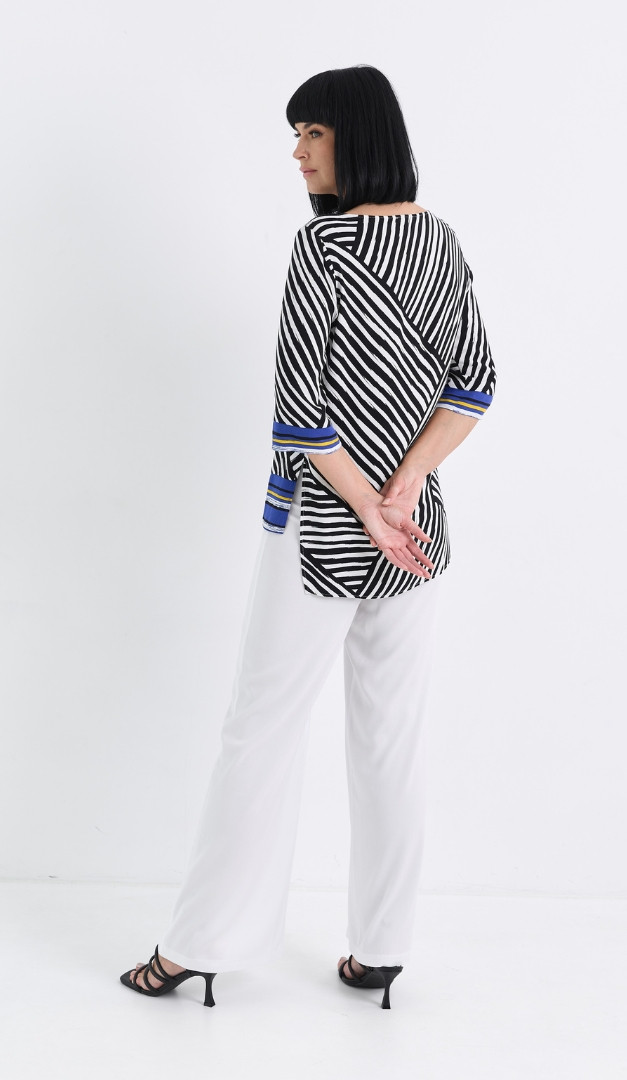 Фото bluzka-pramaa-cerno-belyj-print-6 товара Блузка прямая чёрно-белый принт0