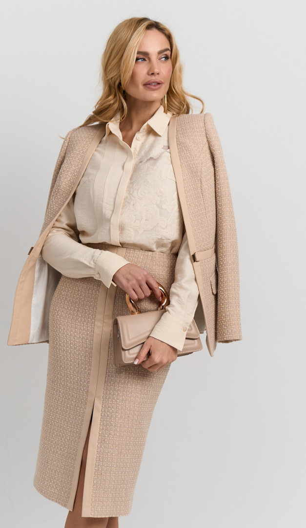 Фото bluzka-s-kruzevom-slivocnaa-04 товара Блузка с кружевом сливочная0