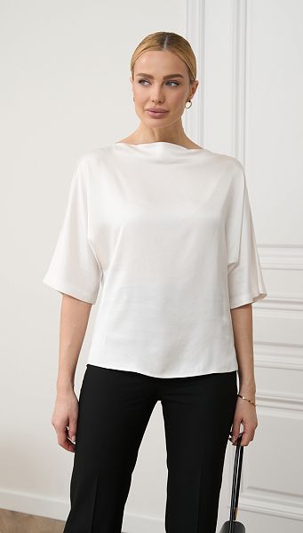 Фото bluzka-zenskaa-bazovaa-molocnaa-01 товару Блузка жіноча базова молочна Фото bluzka-zenskaa-bazovaa-molocnaa-01 товару Блузка жіноча базова молочна