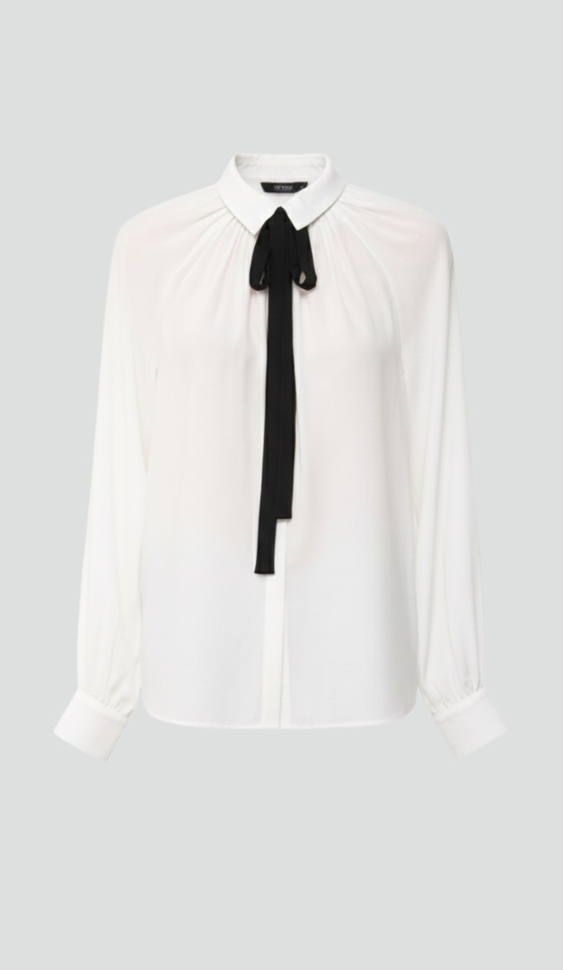 Фото bluzka-zenskaa-reglan-svobodnogo-kroa-molocnaa-01 товара Блузка женская реглан свободного кроя молочная0