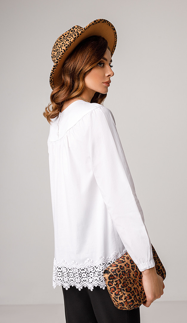Фото bluzka-zenskaa-s-kruzevom-belaa-04 товара Блузка женская с кружевом белая0