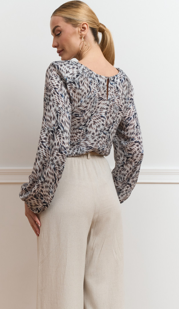 Фото bluzka-zenskaa-s-rukavom-reglan-3 товару Блузка жіноча з рукавом реглан0