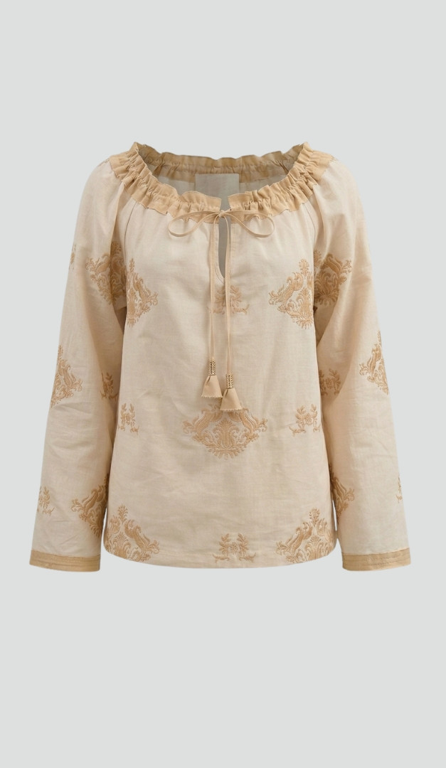 Фото bluzka-zenskaa-svobodnogo-kroa-s-vysivkoj-slivocnaa-01 товара Блузка женская свободного кроя с вышивкой сливочная