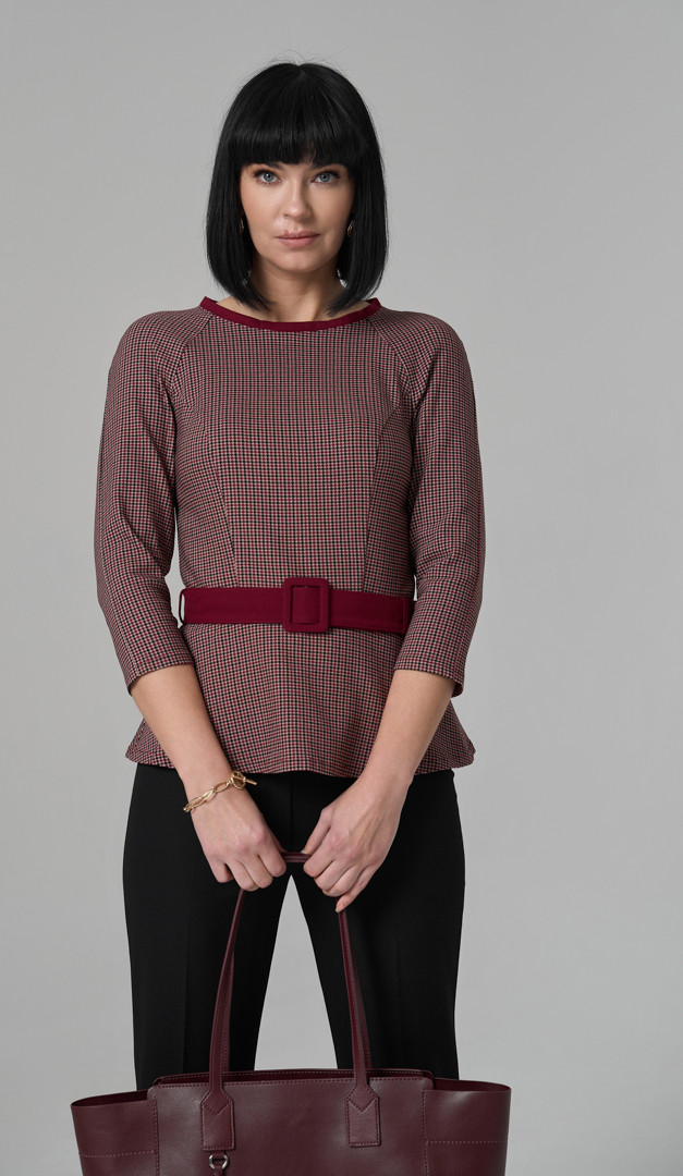 Фото bluzon-v-gusinuu-lapku-visnevyj-01 товару Блузон в гусячу лапку вишневий