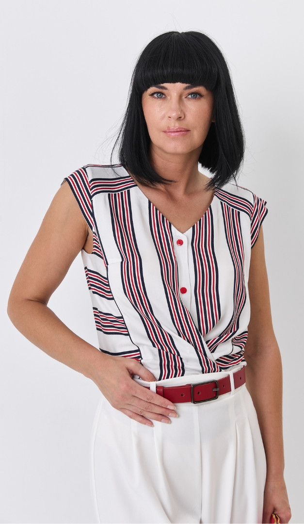 Фото bluzon-v-polosku-na-pugovicah-1 товара Блузон в полоску на пуговицах