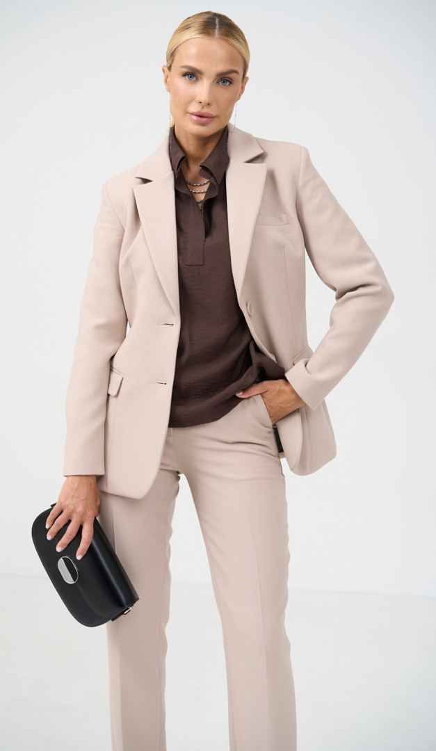 Фото bluzon-zenskij-pramoj-sokoladnyj-03 товару Блузон жіночий прямий шоколадний0