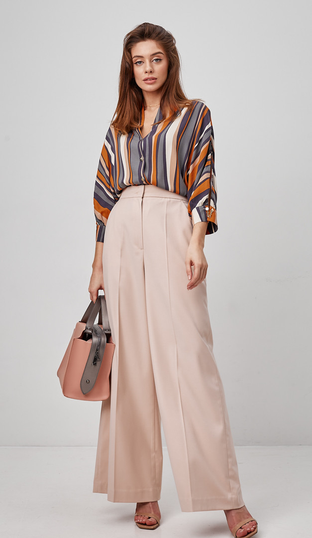 Фото bruki-palacco-pudrovye-s-karmanami-02 товару Брюки палаццо пудрові з кишенями