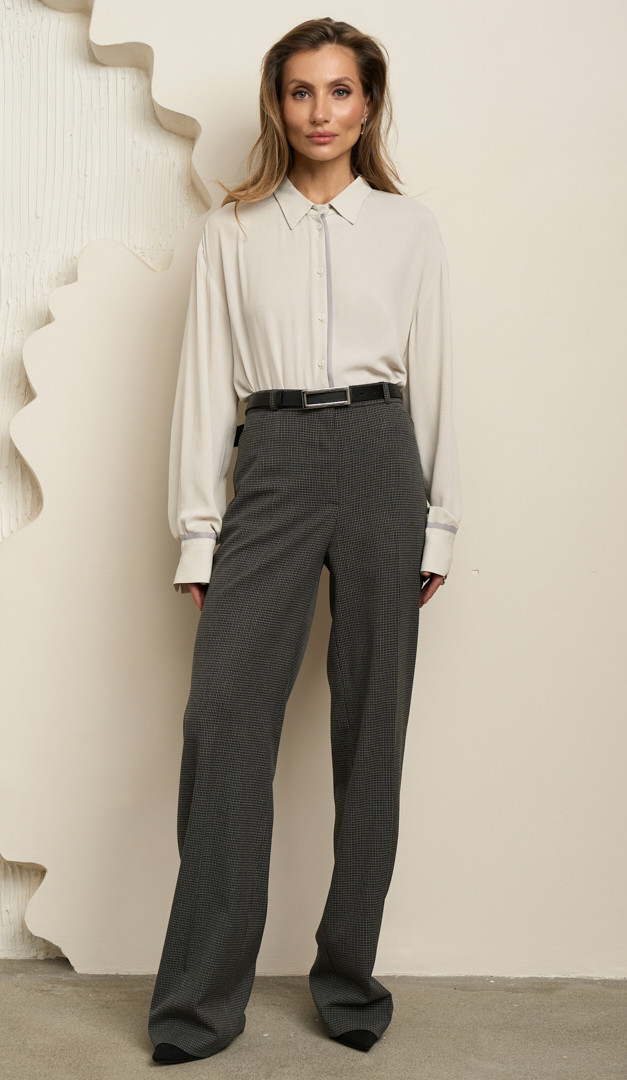 Фото bruki-zenskie-kles-cernyj-melanz-02 товару Штани жіночі кльош чорний меланж0