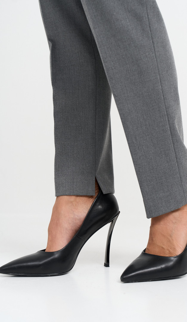 Фото bruki-zenskie-na-rezinke-serye-05 товару Штани жіночі на резинці сірі0