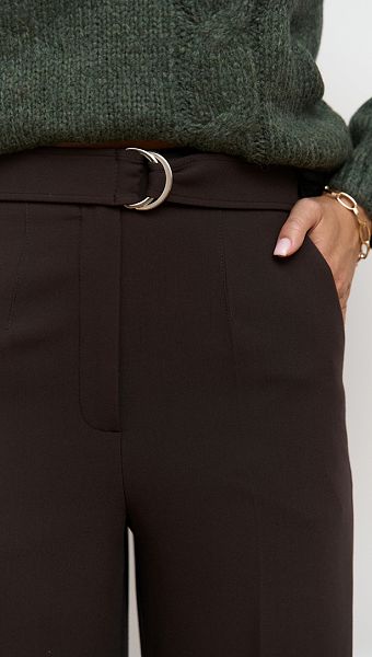 Фото bruki-zenskie-pramye-sokoladnye-04 товару Штани жіночі прямі шоколадні0 Фото bruki-zenskie-pramye-sokoladnye-04 товару Штани жіночі прямі шоколадні0