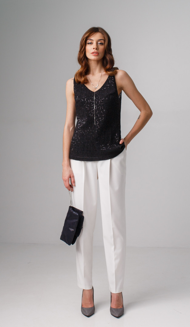 Фото cernyj-top-s-paetkami-01 товару Чорний топ з паєтками