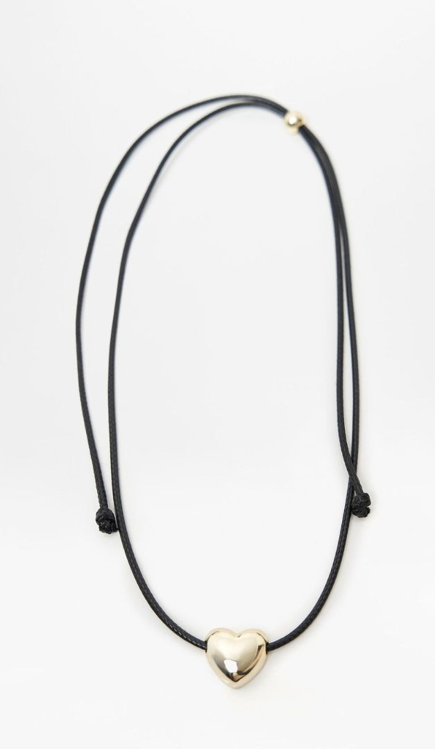 Фото coker-s-kulonom-zolotoe-serdce-01 товару Чокер з кулоном 