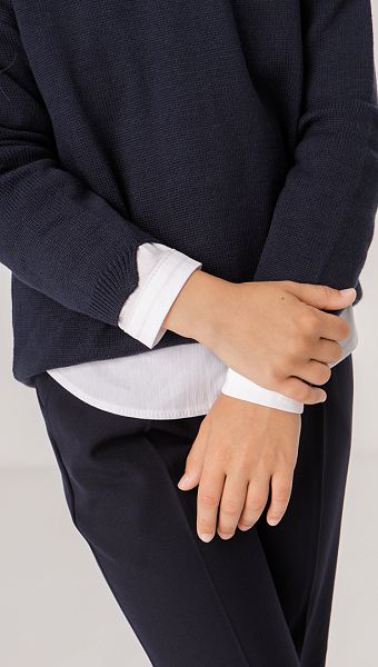 Фото dzemper-dla-devocki-sinij-05 товару Джемпер для дівчинки синій0 Фото dzemper-dla-devocki-sinij-05 товару Джемпер для дівчинки синій0