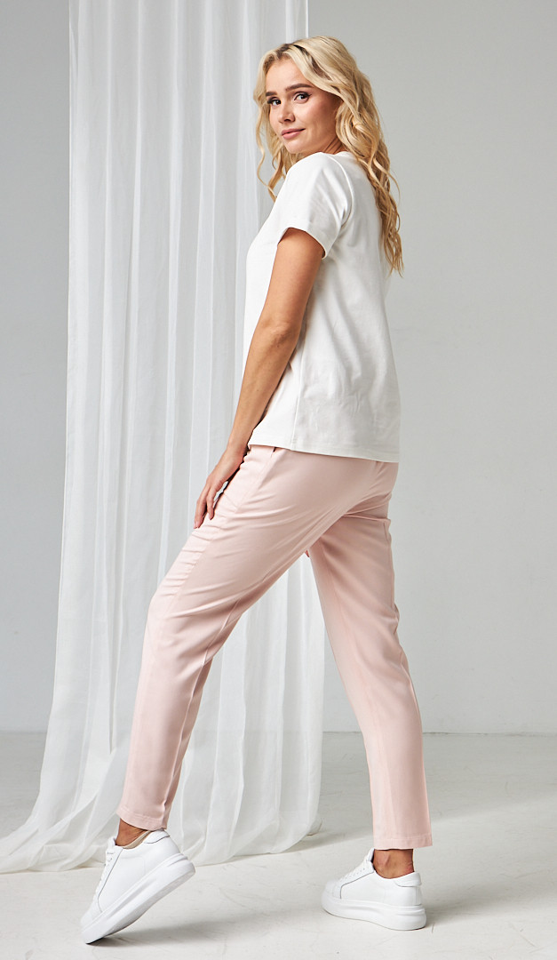 Фото futbolka-zenskaa-bazovaa-molocnaa-03 товару Футболка жіноча базова молочна0