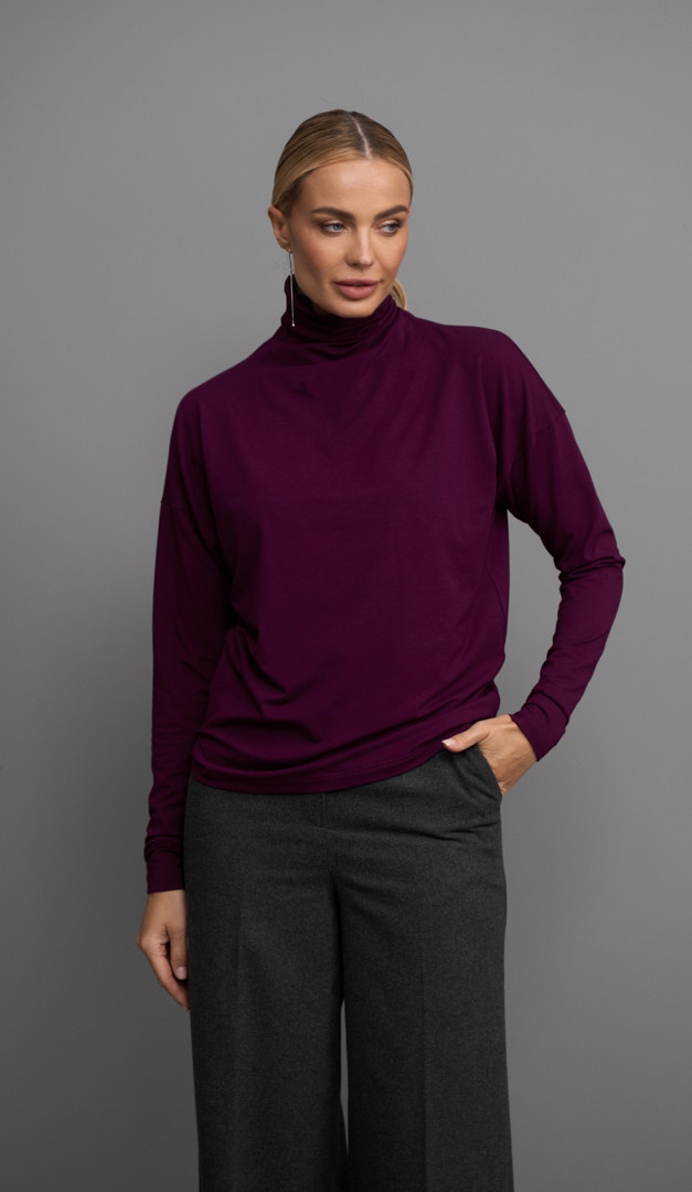 Фото golf-zenskij-oversajz-bordovyj-03 товару Гольф жіночий оверсайз бордовий 0