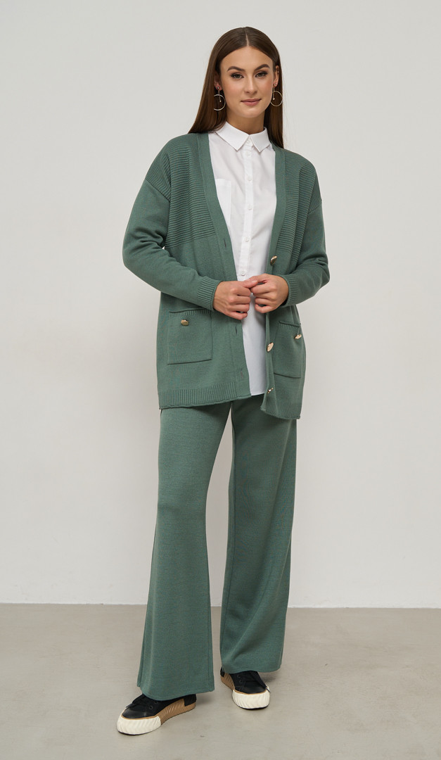 Фото kostum-trikotaznyj-iz-sersti-polyn-01 товару Костюм трикотажний з вовни полин