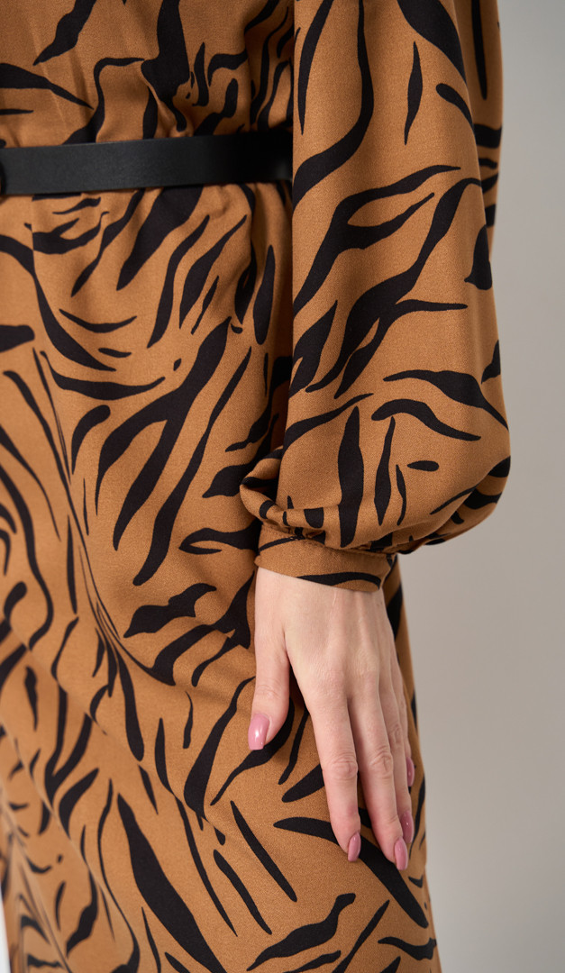 Фото plate-krep-bezevo-cernoe-5 товара Платье креп бежево-черное0