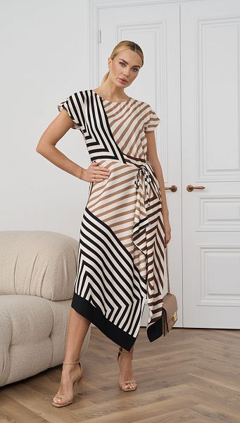 Фото plate-letnee-asimmetricnoe-v-polosku-01 товару Сукня літня асиметрична в смужку Фото plate-letnee-asimmetricnoe-v-polosku-01 товару Сукня літня асиметрична в смужку