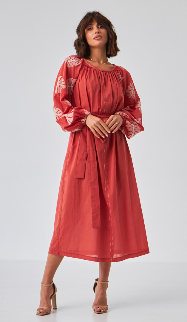 Фото plate-letnee-terrakotovoe-s-ornamentom-02 товару Сукня літня теракотова з орнаментом0