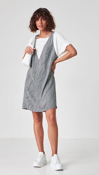 Фото plate-letnee-v-gusinuu-lapku-01 товара Платье летнее в гусиную лапку0 Фото plate-letnee-v-gusinuu-lapku-01 товара Платье летнее в гусиную лапку0