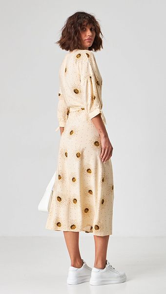 Фото plate-maksi-s-pysnymi-rukavami-04 товара Платье макси с пышными рукавами0 Фото plate-maksi-s-pysnymi-rukavami-04 товара Платье макси с пышными рукавами0