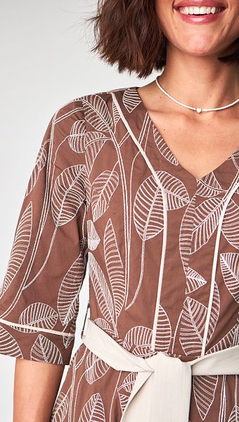 Фото plate-midi-s-vysivkoj-06 товару Сукня міді з вишивкою0 Фото plate-midi-s-vysivkoj-06 товару Сукня міді з вишивкою0