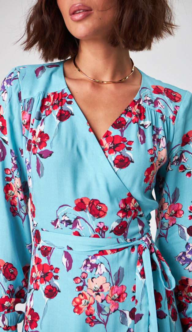 Фото plate-midi-v-cvetocnyj-print-04 товара Платье миди в цветочный принт0