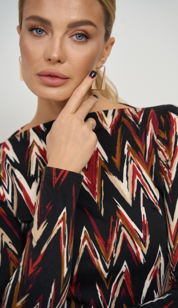 Фото plate-midi-v-geometriceskij-print-03 товару Сукня міді в геометричний принт