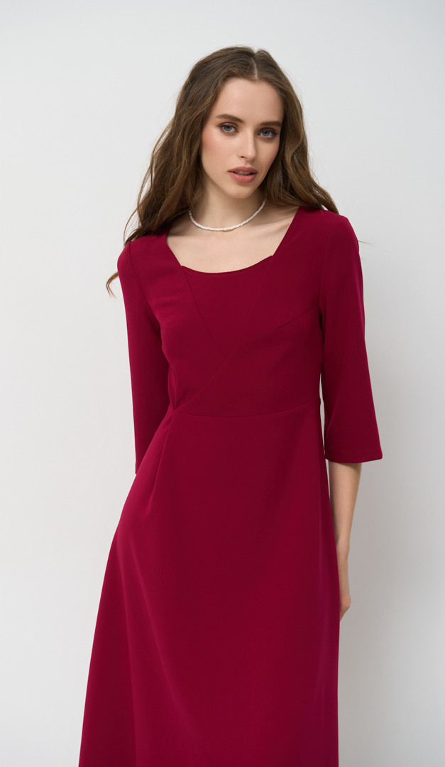 Фото plate-trapecia-malinovoe-02 товара Платье трапеция малиновое0