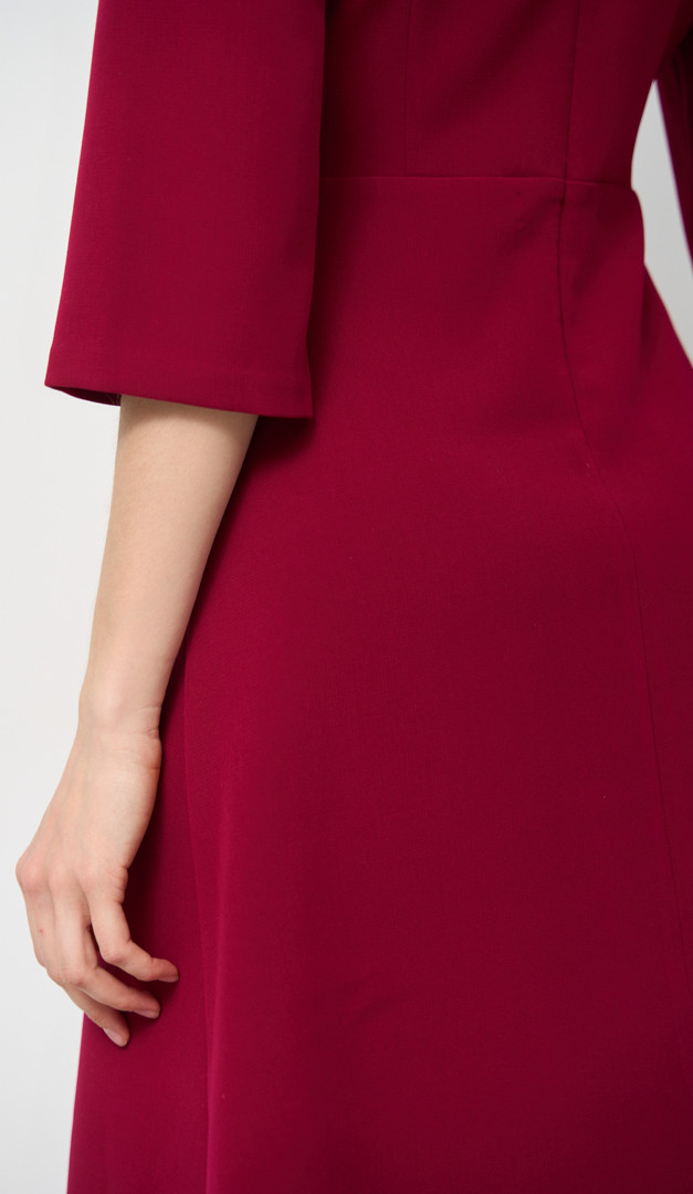 Фото plate-trapecia-malinovoe-06 товара Платье трапеция малиновое0