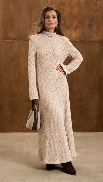 Фото plate-trikotaznoe-maksi-azur-bezevoe-01 товару Сукня трикотажна максі ажур бежева0 Фото plate-trikotaznoe-maksi-azur-bezevoe-01 товару Сукня трикотажна максі ажур бежева0