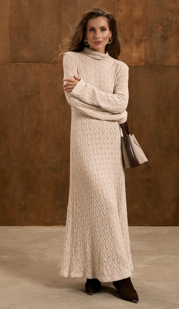 Фото plate-trikotaznoe-maksi-azur-bezevoe-03 товару Сукня трикотажна максі ажур бежева0