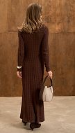 Фото plate-trikotaznoe-s-kosami-sokoladnoe-06 товару Сукня трикотажна з косами шоколадна 0 Фото plate-trikotaznoe-s-kosami-sokoladnoe-06 товару Сукня трикотажна з косами шоколадна 0