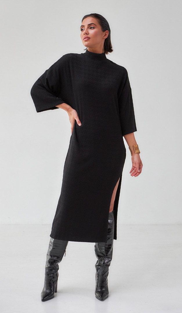 Фото plate-trikotaznoe-s-razrezom-cernoe-01 товару Сукня трикотажна з розрізом чорна