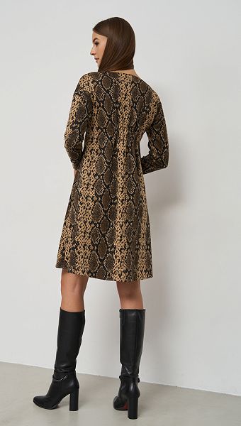 Фото plate-trikotaznoe-v-animalisticeskij-print-03 товара Платье трикотажное в анималистический принт0 Фото plate-trikotaznoe-v-animalisticeskij-print-03 товара Платье трикотажное в анималистический принт0