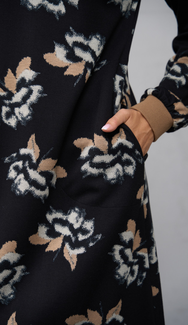 Фото plate-trikotaznoe-v-cvetocnyj-print-04 товару Сукня трикотажна в квітковий принт0