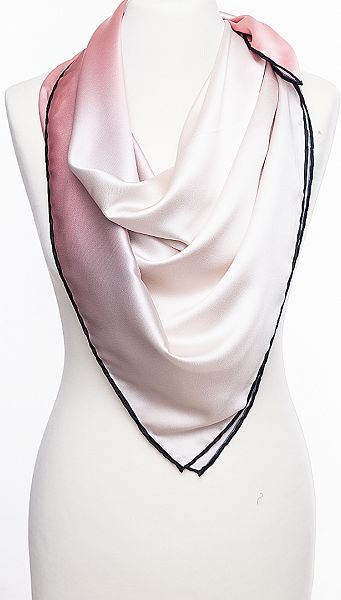 Фото platok-selkovyj-rozovyj-01 товару Хустка шовкова рожева Фото platok-selkovyj-rozovyj-01 товару Хустка шовкова рожева