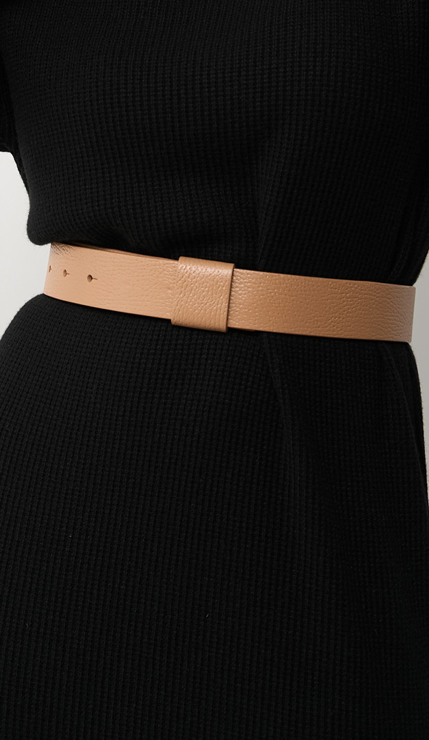 Фото remen-zenskij-karamelnyj-bez-prazki-40mm-02 товара Ремень женский карамельный без пряжки 40мм