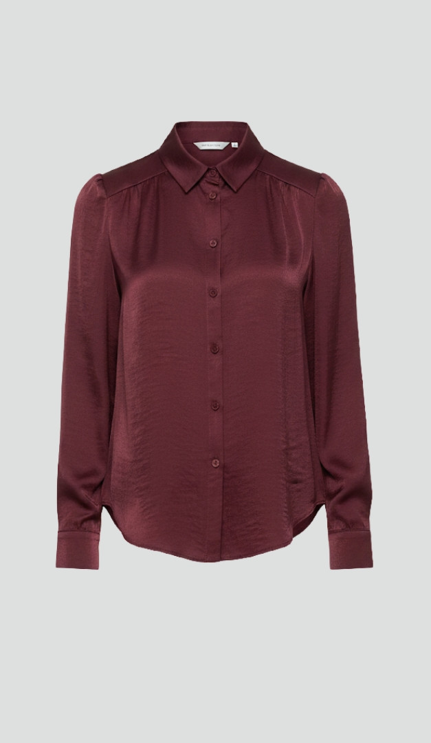 Фото rubaska-zenskaa-na-pugovicah-cveta-bordo-01 товара Рубашка женская на пуговицах цвета бордо