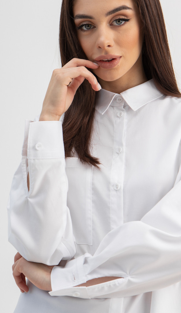 Фото rubaska-zenskaa-oversajz-s-karmanom-belaa-05 товару Сорочка жіноча оверсайз з кишенею біла0