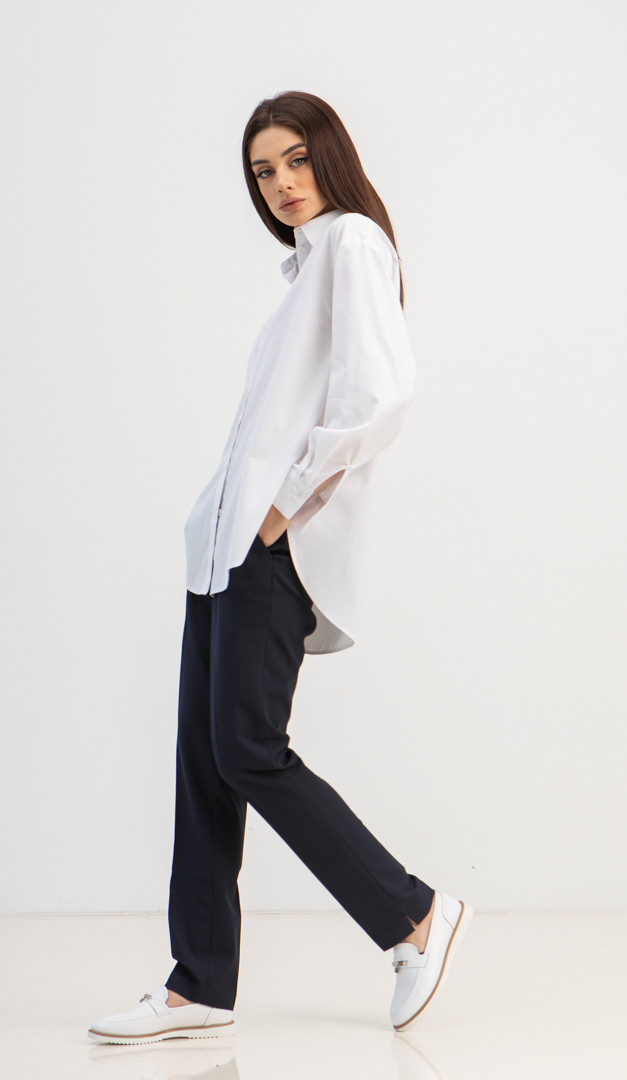 Фото rubaska-zenskaa-oversajz-s-karmanom-belaa-06 товару Сорочка жіноча оверсайз з кишенею біла0