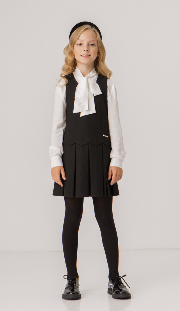 Фото sarafan-dla-devocki-s-figurnoj-otdelkoj-21 товару Сарафан для дівчинки з фігурним оздобленням 2