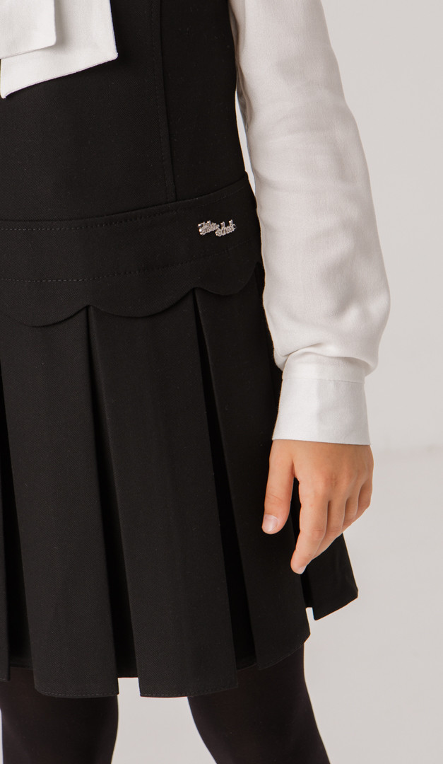 Фото sarafan-dla-devocki-s-figurnoj-otdelkoj-25 товару Сарафан для дівчинки з фігурним оздобленням 2