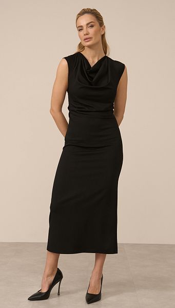 Фото sarafan-futlar-cernyj-01 товара Сарафан футляр черный Фото sarafan-futlar-cernyj-01 товара Сарафан футляр черный